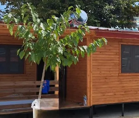 Case de vacanță Eco Wooden Olympic View Village