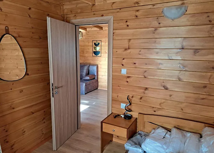 Eco Wooden Olympic View Village 펜션 렙토카리아